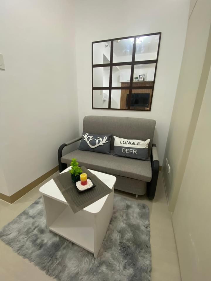Las Piñas South Residences מראה חיצוני תמונה