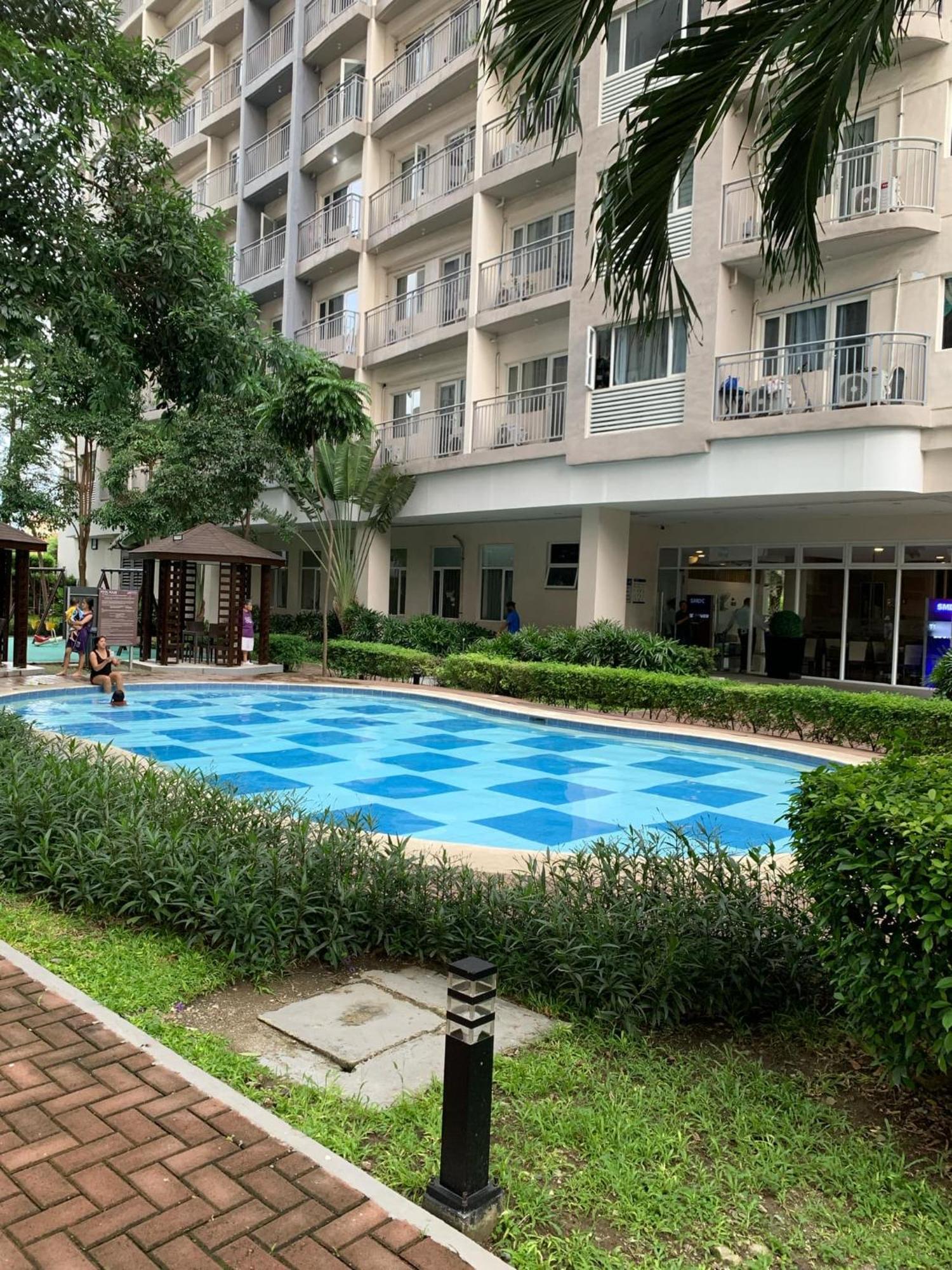 Las Piñas South Residences מראה חיצוני תמונה